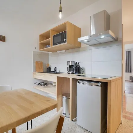 Place Stanislas 4eme Апартаменты Нанси